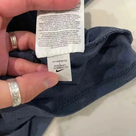 Nike Dri Fit Blue All Over Graphic Men's Large Athletic Cut T-Shirt Athleisure - Picture 7 of 7